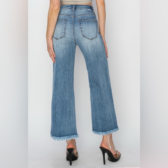 RISEN Raw Hem Cropped Wide Leg Jeans - Picture 4 of 6